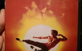 Dragon - Bruce Leen Tarina (1993) Suomijulkaisu