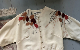 Annikki Karvinen Vintage puku, käsityötä, 38