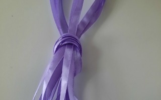 Vaaleanko violetti satiininauha 300cm
