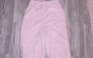 Pinkki pörrö pyjama setti koko s