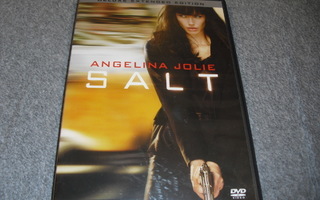 SALT (Angelina Jolie)***