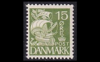 Tanska 261 ** Laiva 15 öre (1940)