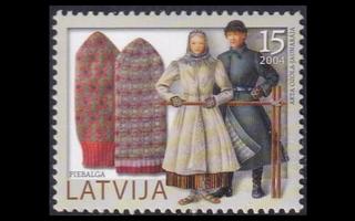 Latvia 623 ** Käsitöitä (2004)