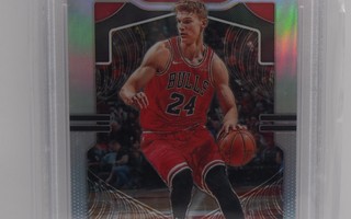 2019-20 Panini Silver prizm Lauri Markkanen PSA 9