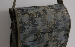 Onitsuka Tiger Messenger Bag / Olkalaukku / Laukku