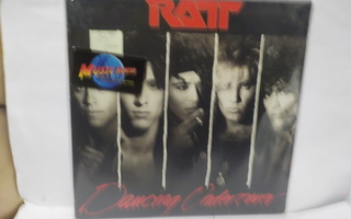 RATT - DANCING UNDERCOVER EX+/VG++ EU 1986 LP