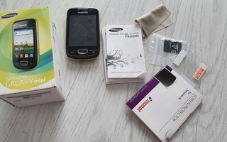Samsung Galaxy mini + alkueräinen paketti