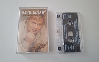 DANNY ( ARMI ) - VIELÄ SÄ SYLEILET MUA c-kasetti