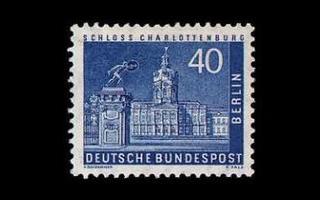 Berlin 149 ** Käyttösarja rakennuksia 40 Pf (1956)