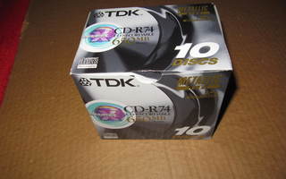 TDK CD-R74  650 MB  74min  10 Disc + CD-R80 25 Disc