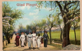 Naiset kävelyllä Glad Pingst kulk. 1917 Ruotsissa