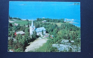 Pyhämaan kirkko ja uhrikirkko, Veljekset karhumäki no 3735