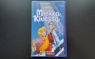 VHS: Miekka Kivessä (Walt Disney Klassikot 1963/?)