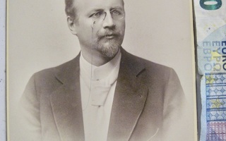 Kabinetti Kuva Oopperalaulaja Maalari Otto Vallenius 1890-l