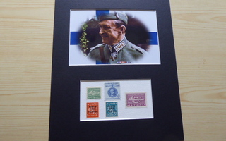Mannerheim valokuva ja postimerkit paspiksessa