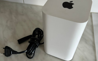 Apple AirPort Time Capsule 4TB