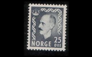Norja 359 ** Haakon VII 25 öre harmaa (1950)