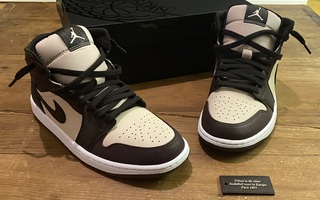 Air Jordan 1 Mid SE - Paris YMCA (koko 43)