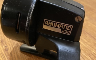 Abumatic 330, umpikela