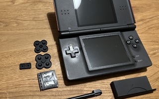 Nintendo DS Lite (korjattavaksi)