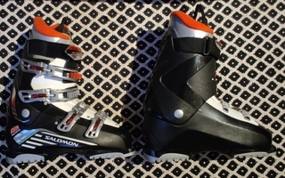 Salomon Laskettelumonot, Koko 28.5 (44 EU)