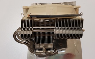 Noctua NH-C12P SE iso jäähdytin