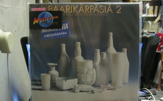 BAARIKÄRPÄSIÄ 2- 21 LAULUA.. 2LP EX+/EX-