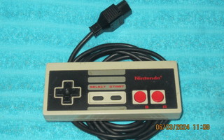 Nintendo Entertainment System Controller Model No. NES-004
