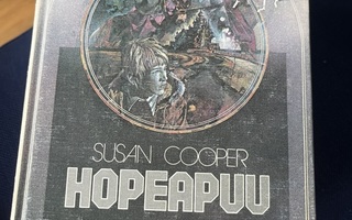 Susan Cooper Pimeä nousee - Hopeapuu (wsoy 1.sid.p 1981)