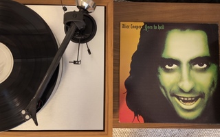 Alice Cooper goes to hell LP