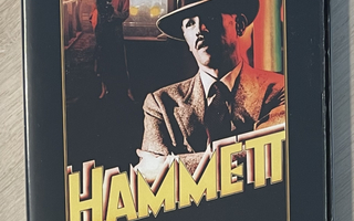 Wim Wenders: HAMMETT - tehtävä Chinatownissa (1982)