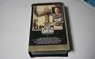 Suuri gangsterisota 2*VHS (FIX)