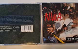 N.W.A. - Efil4zaggin CD 1991