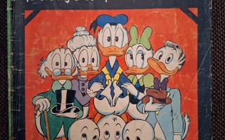 DELL: Donald Duck nro 450 (Duck Album)
