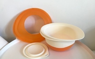 Uusi Tupperware kulhosetti