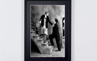 City Lights (1931) - Charlie Chaplin (Charlot) &Virginia Che