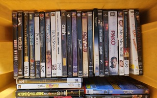 DVD-elokuvia suomikansilla