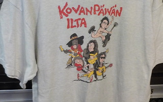 KOVAN PÄIVÄN ILTA [MAURI KUNNAS] T-PAITA KOKO L (W)