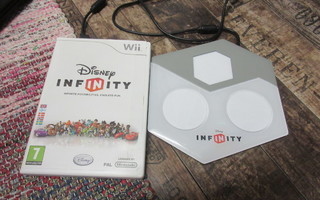 Wii Disney Infinity peli+portaali.