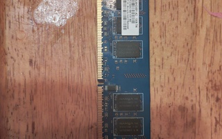 Nanya merkkinen 2Gb DDR2 2rx8 sdram muistikampa