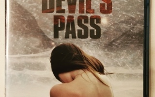Devil's Pass BluRay