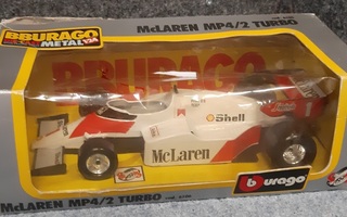 F1 McLaren MP 4/2 Turbo .Prost 1:24 Bburago