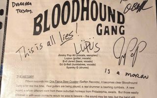 Bloodhound Gang tiedote nimikirjoituksilla