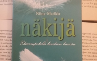 Niina-Matilda Kuusisto - Näkijä I (pokkari)