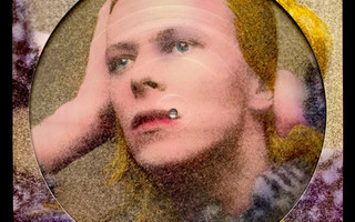 David Bowie – Hunky Dory, Limited to 8000 units.