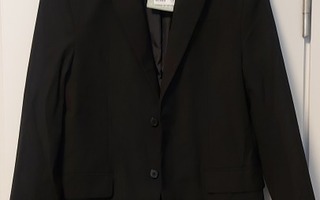 Musta pukutakki, käyttämätön, koko170