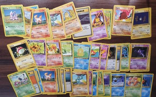 Pokemon 50 kpl vanhoja kortteja