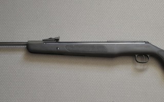 DIANA Ilmakivääri 350 Panther Magnum N-TEC Gas Piston 4,5mm