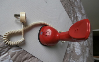 LM Ericsson, Punainen Cobra Puhelin