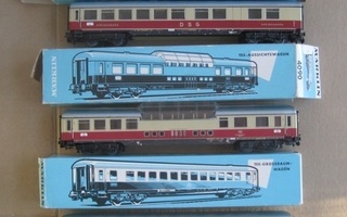 Märklin 3 TEE pikajunanvaunua 24cm peltiä